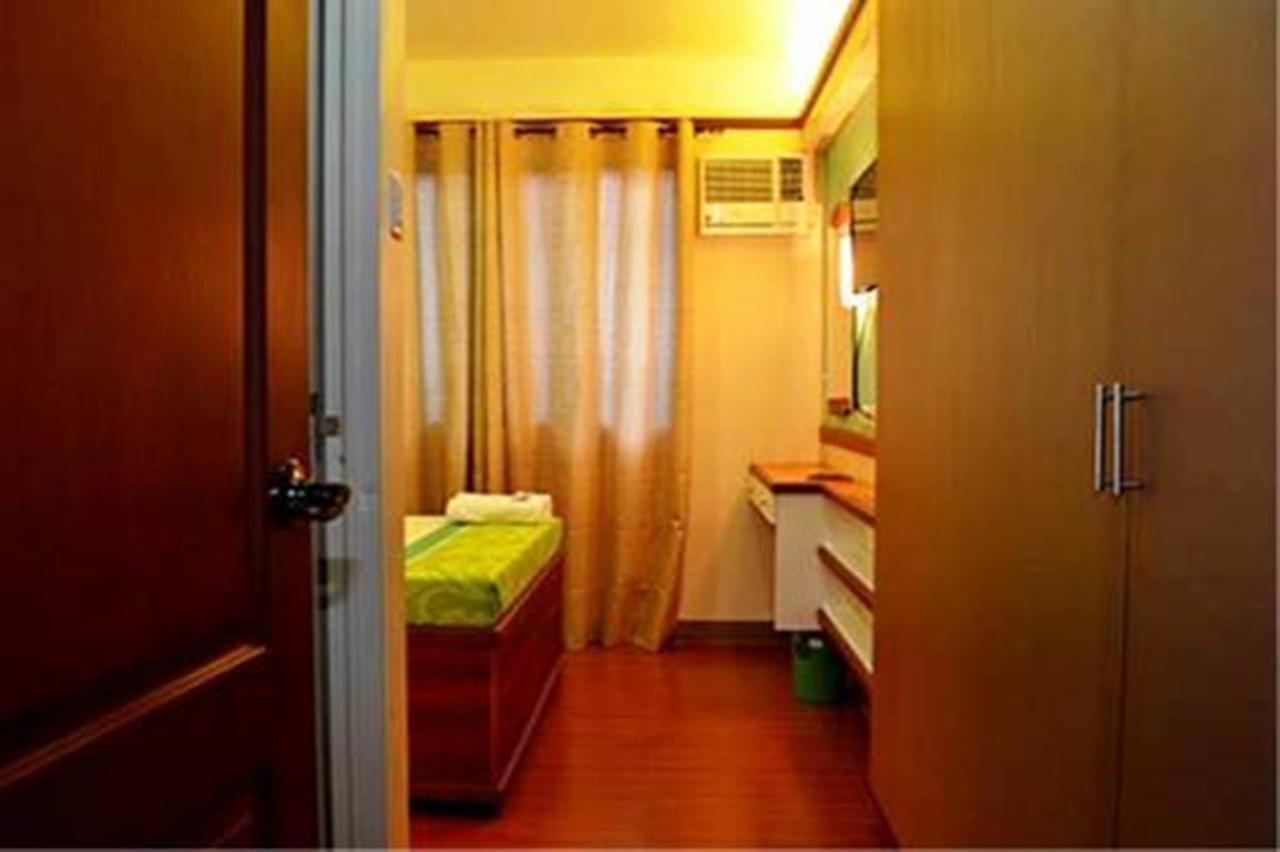 Julieta'S Pension House Puerto Princesa ภายนอก รูปภาพ