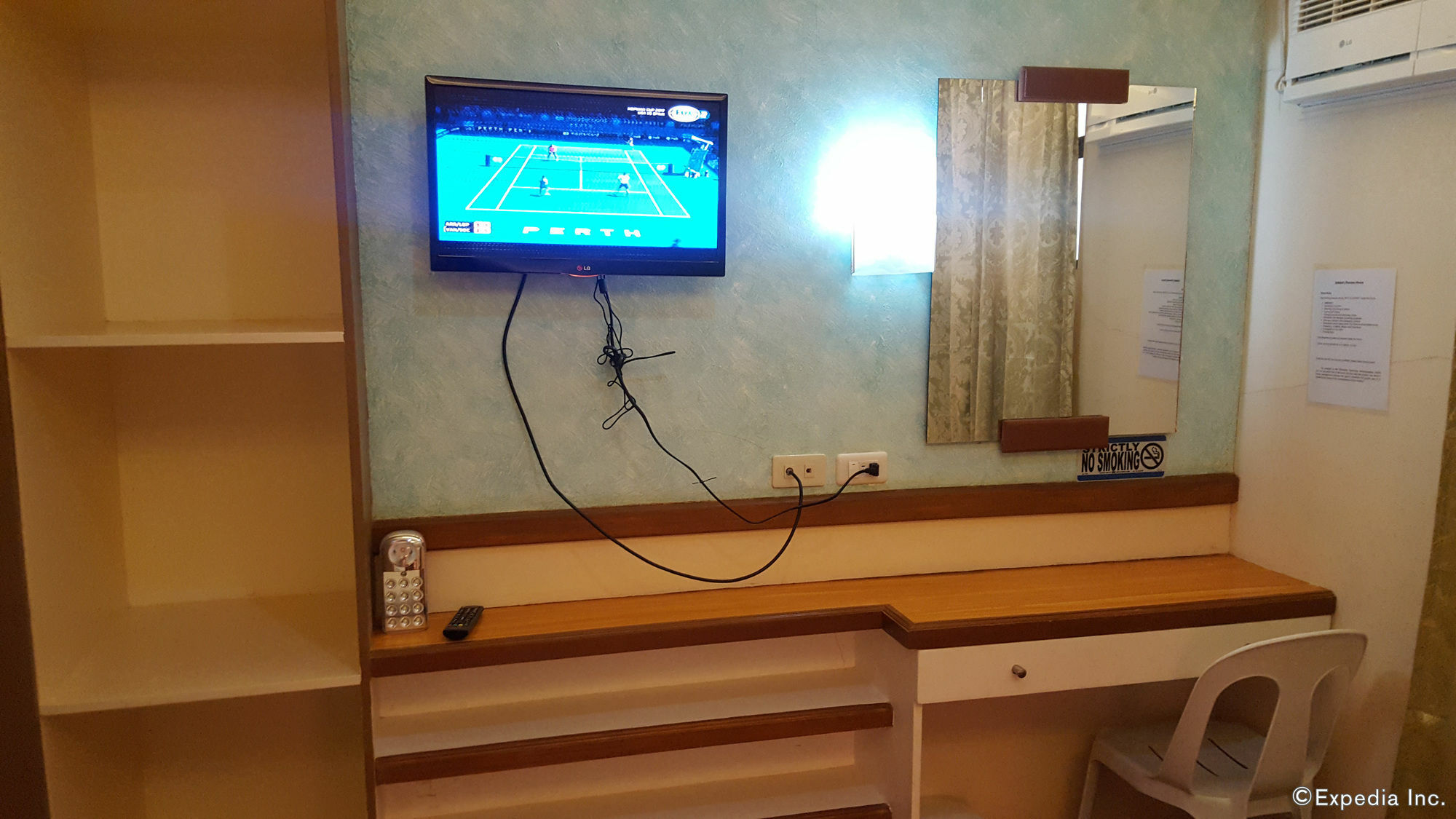 Julieta'S Pension House Puerto Princesa ภายนอก รูปภาพ