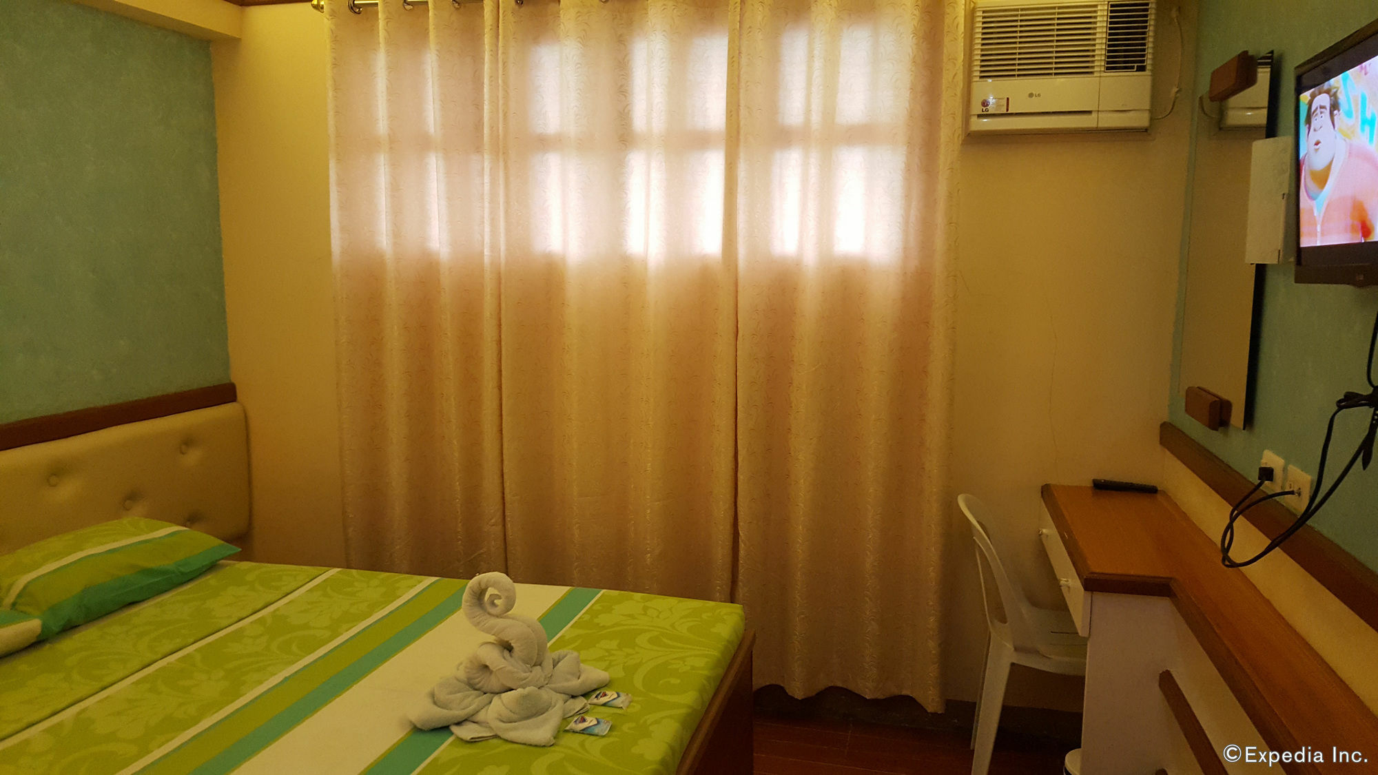 Julieta'S Pension House Puerto Princesa ภายนอก รูปภาพ